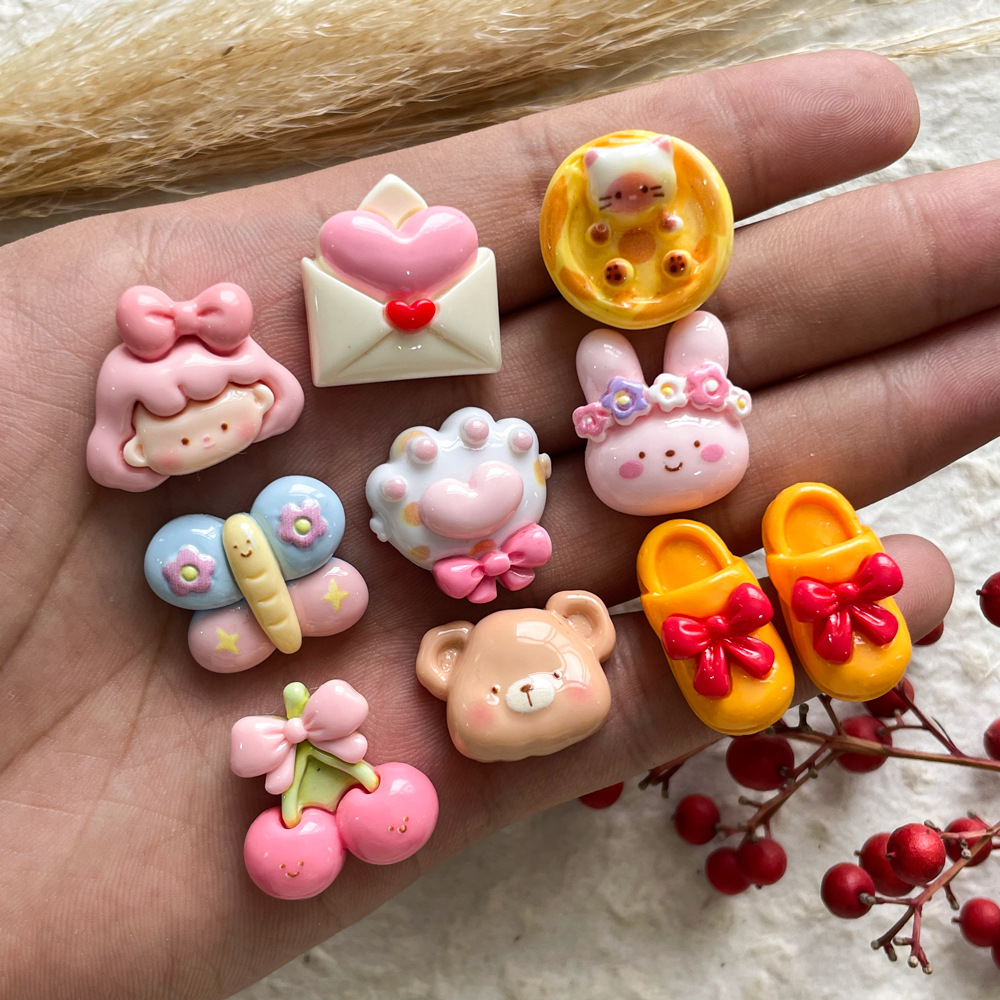10 Pezzi Ciondoli in Resina Lu - Phone Accessories For Old People recensione e prezzo