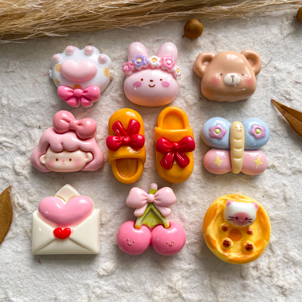 10 Pezzi Ciondoli in Resina Lu - Phone Accessories For Old People recensione e prezzo