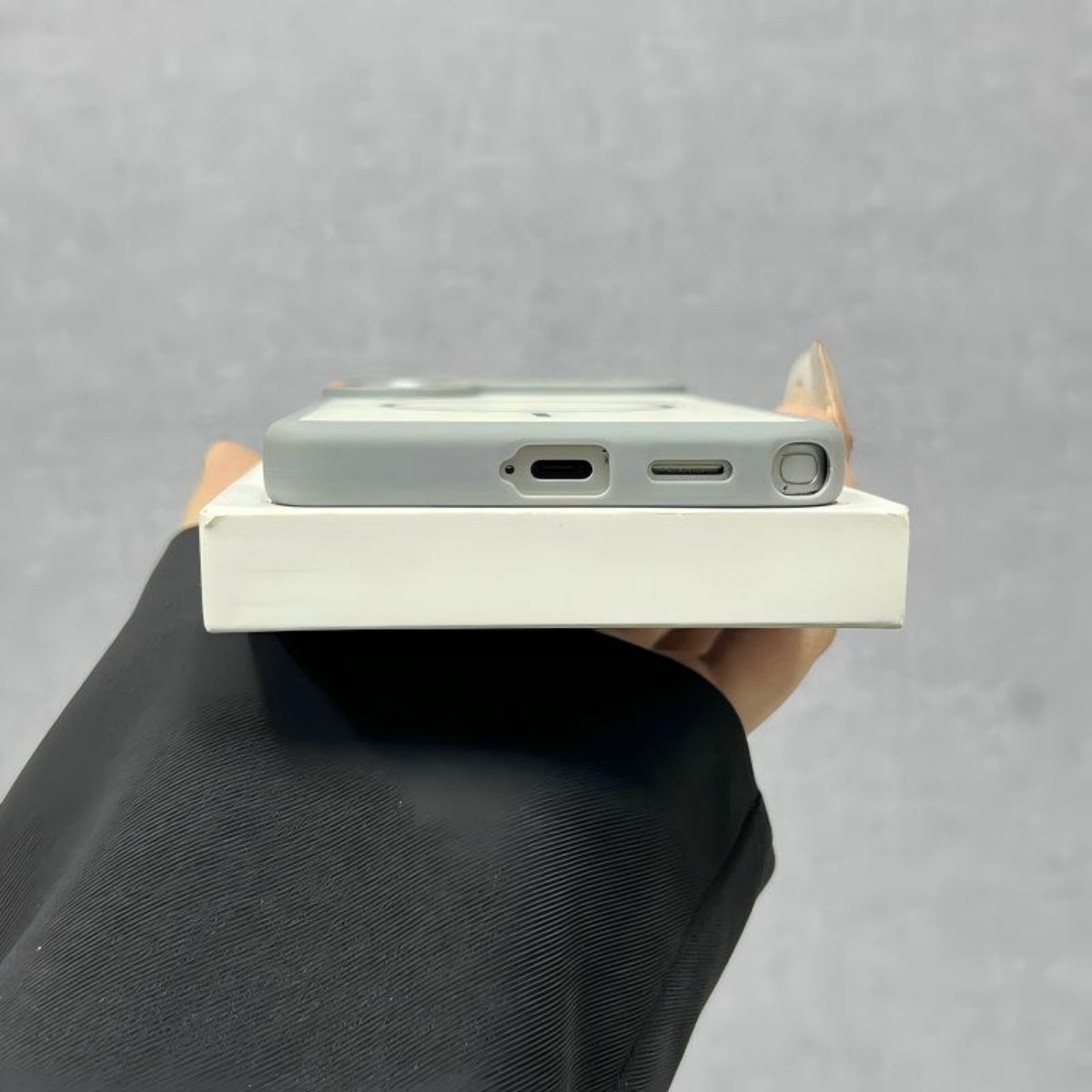 Custodia di Lusso in Silicone  - Magsafe Wireless Charger recensione e prezzo